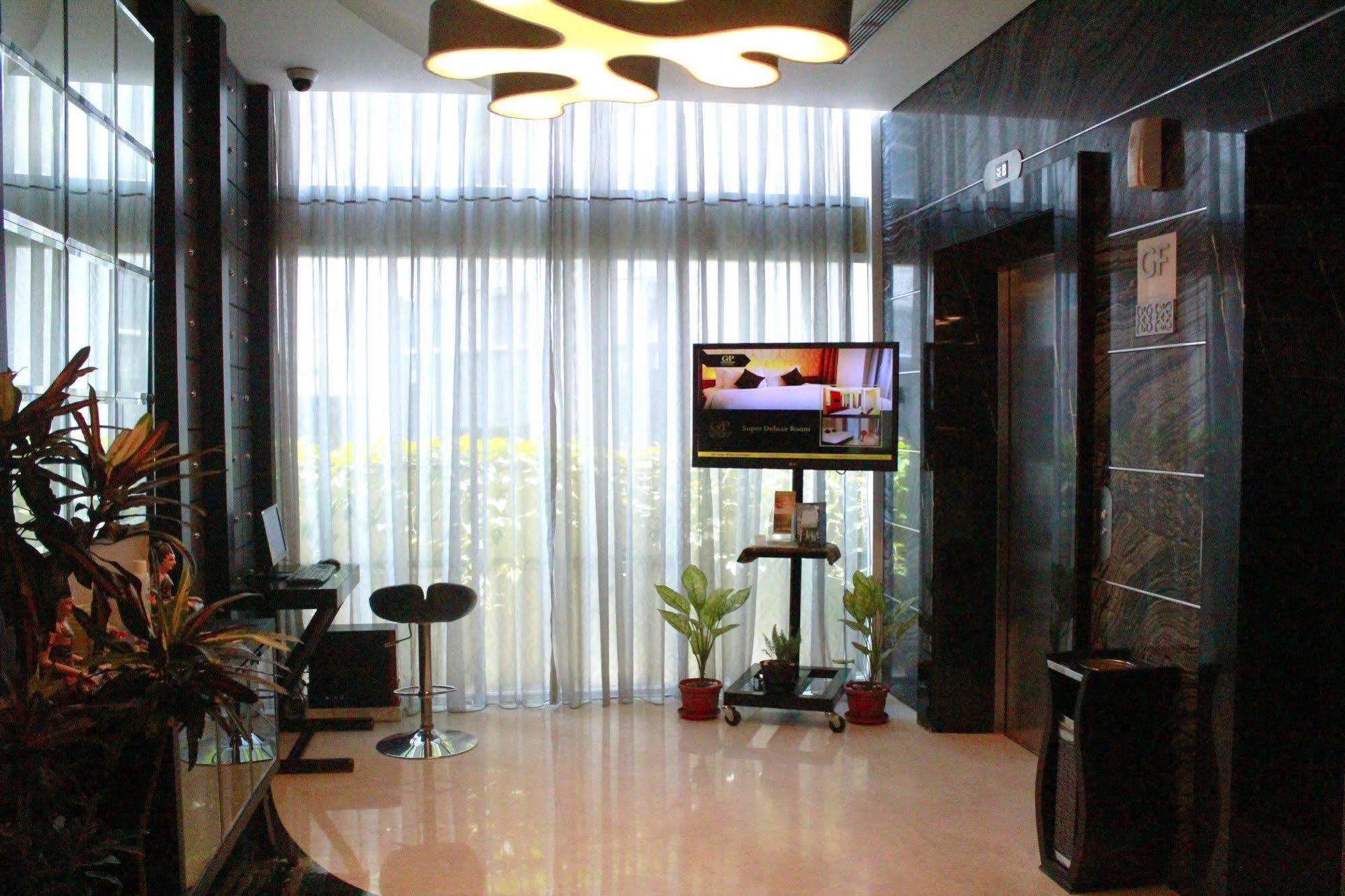 Gp Mega Kuningan Джакарта Экстерьер фото